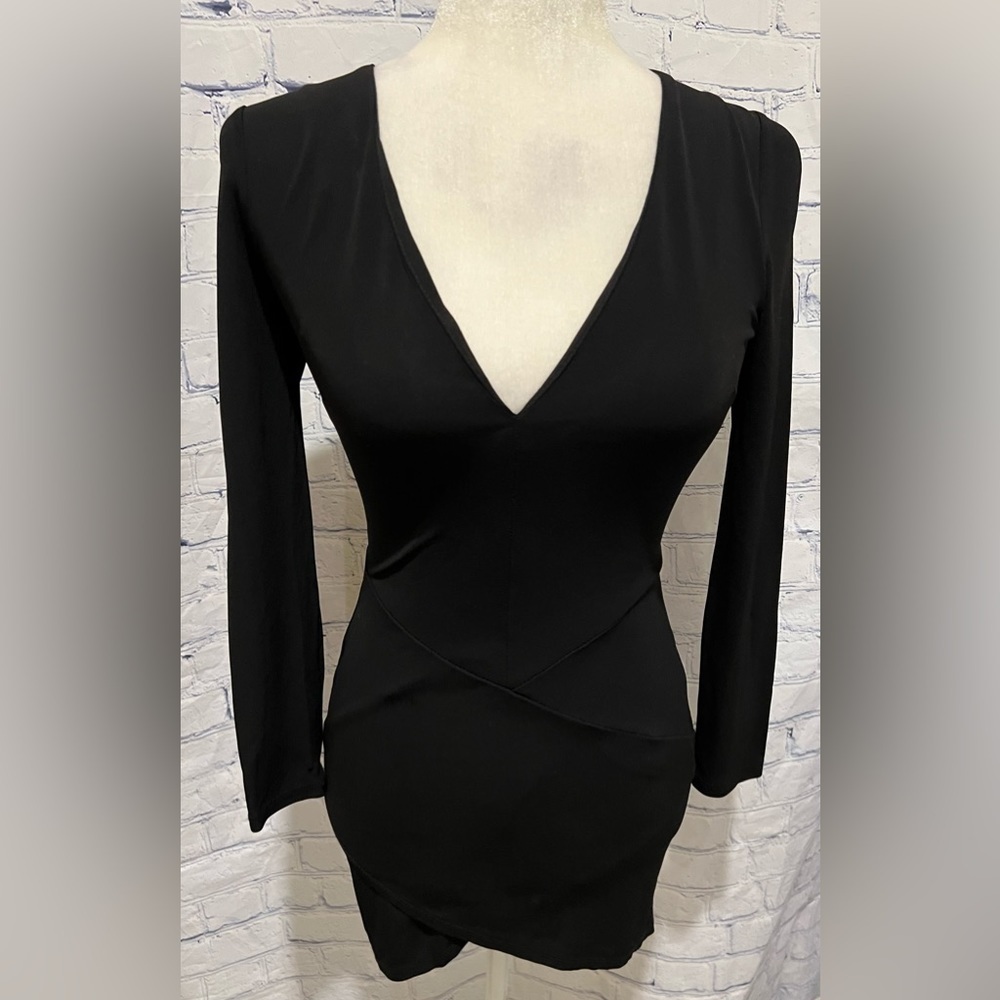 Kendall + Kylie Black Lace Up Long Sleeve Dress Size 6 - Picture 2 of 7